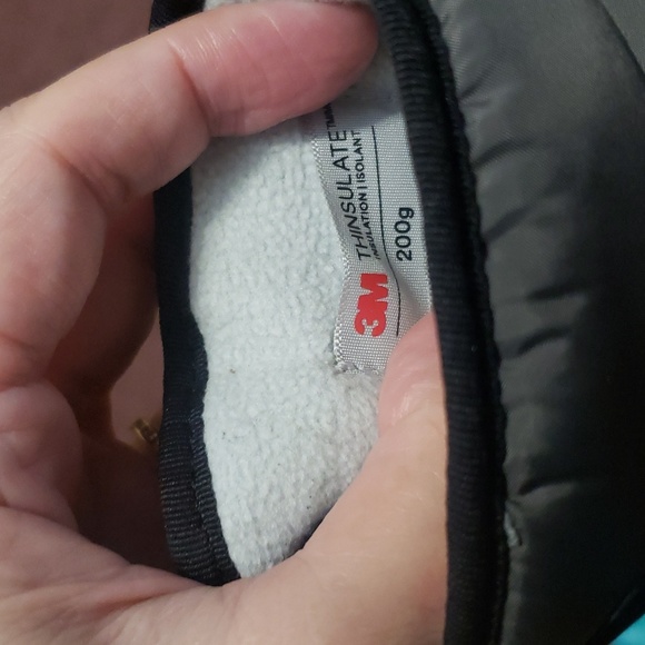 Uggs unisex boot size 13 - Picture 7 of 11